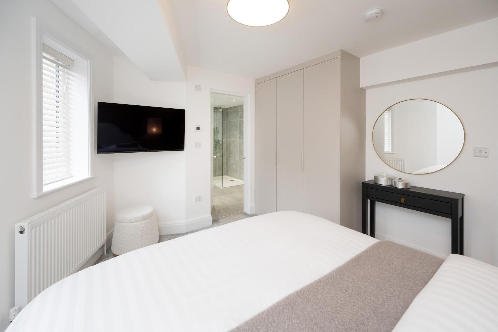 Sixtytwo By Harrogate Serviced Apartments Exterior photo